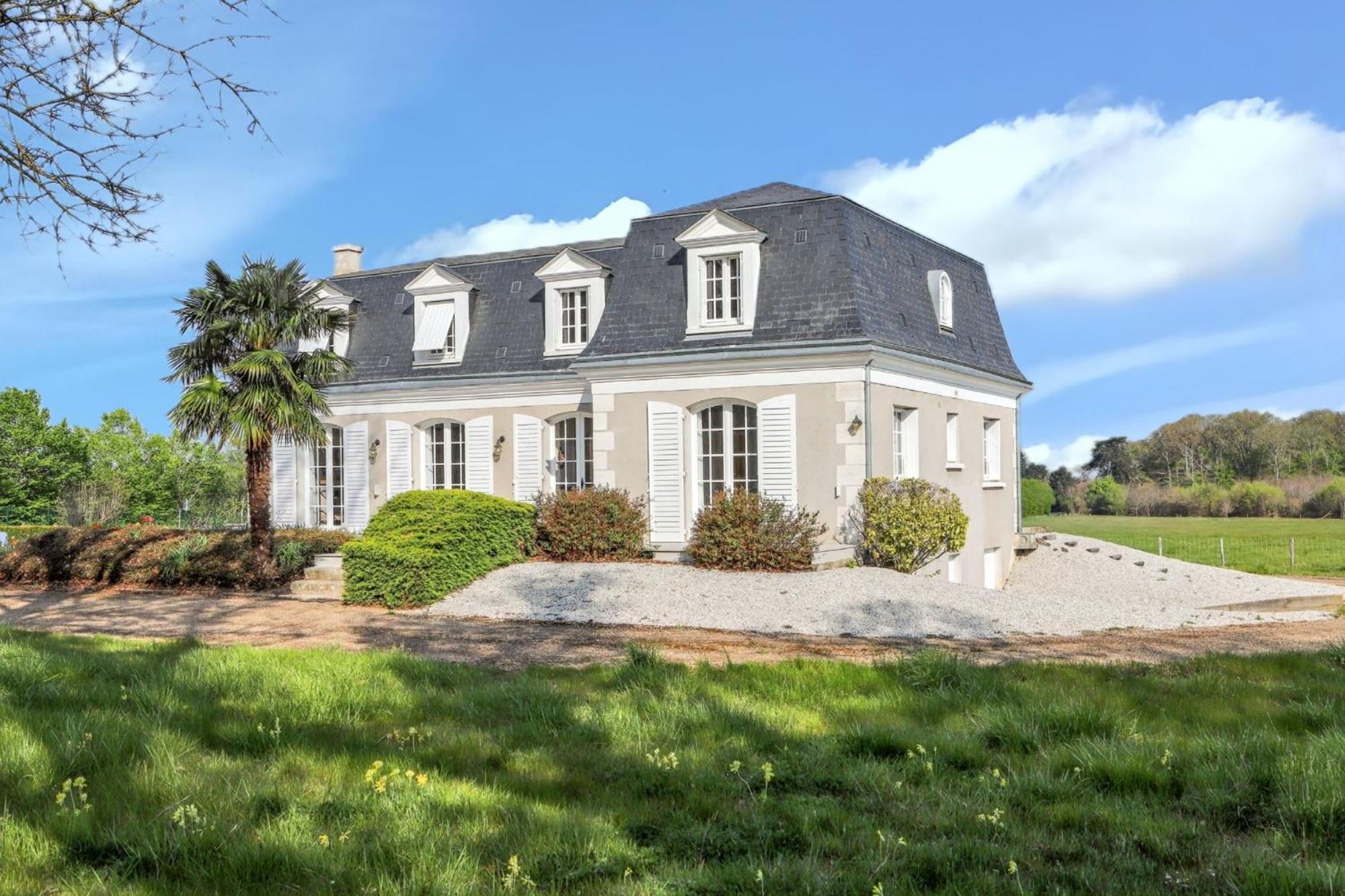 Appartement Cosy A Mont Pres Chambord 100 M² Terrasse ภายนอก รูปภาพ
